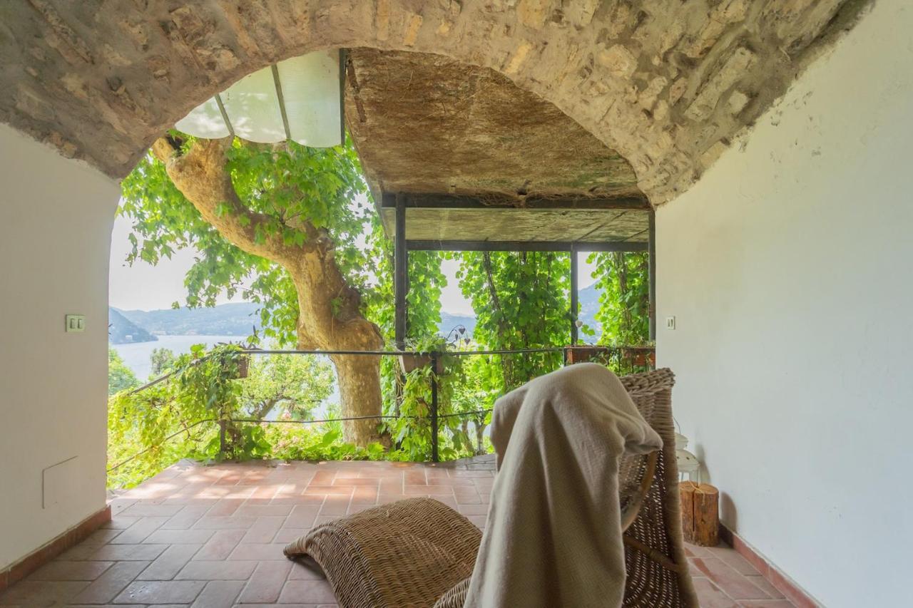 Simons Apartment With Amazing View By Rent All Como Blevio Eksteriør bilde